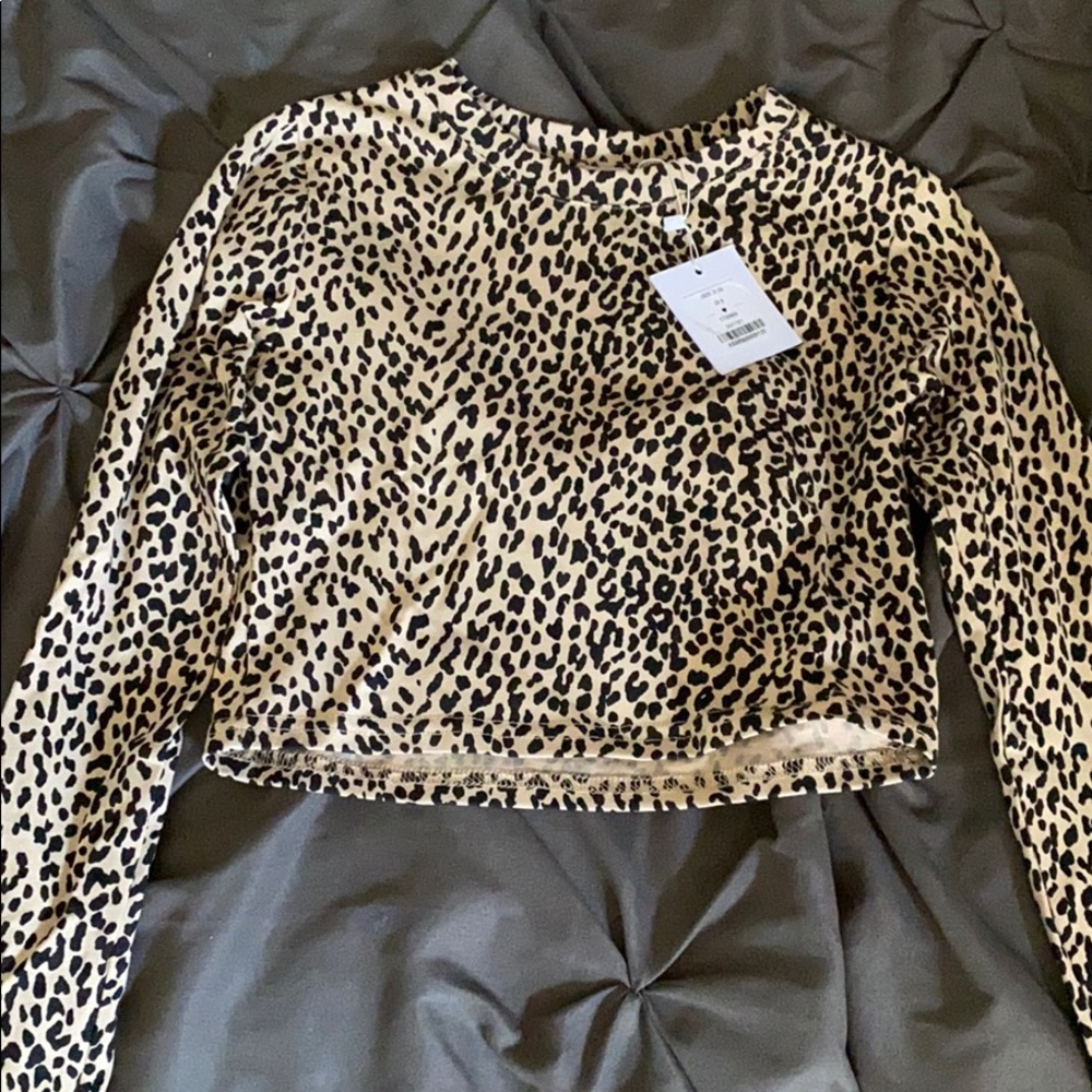 Adika long sleeve